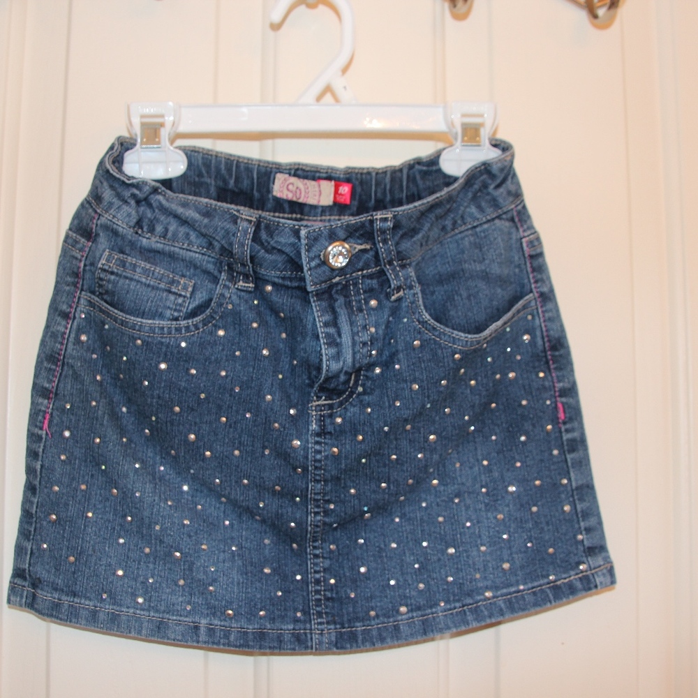 So girls skirt